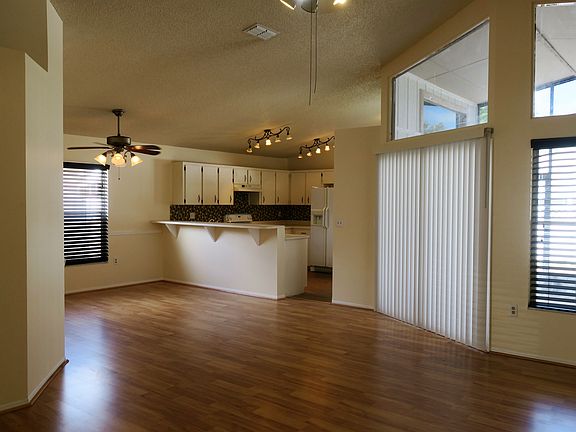 2nd image of 119 Saint Kitts Cir