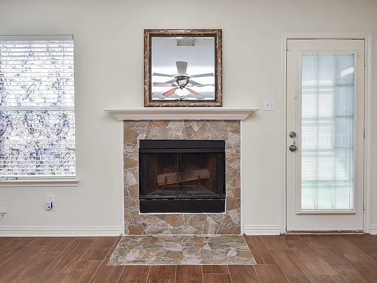 4026 Almond Lake Dr — Photo 16