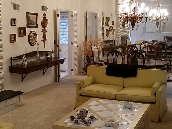 Cathedral ceilings in LR/DR