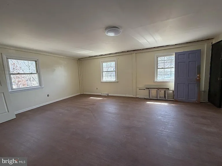 322 Nicholson Rd — Photo 16