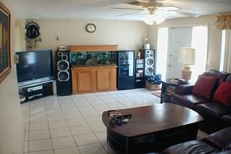 2nd image of 10992 119th St