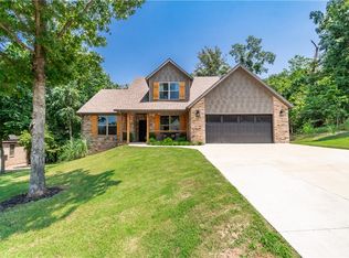 11 Elmham Ln, Bella Vista, AR 72715