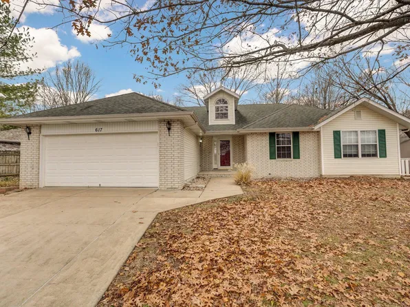 617 S Fountain Avenue, Republic, MO 65738