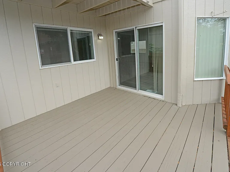 264 Dailey Ave — Photo 26