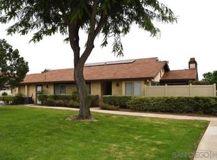 9664 Seth Ln, Santee, CA 92071