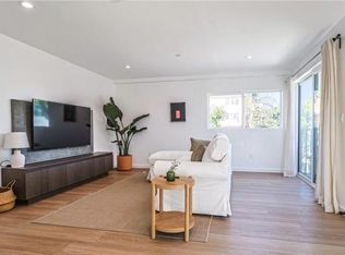 923 N Mariposa Ave, Los Angeles, CA 90029