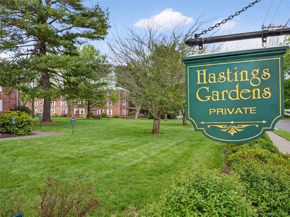751 N Broadway #3C, Hastings-on-Hudson, NY 10706