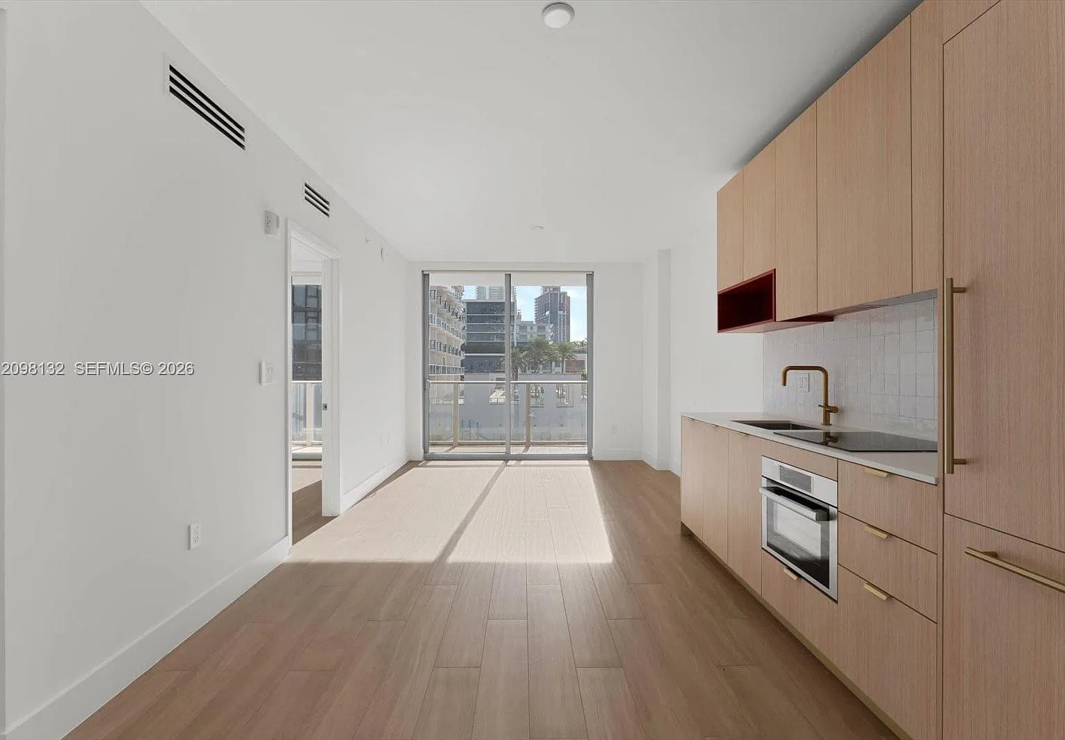 The Standard Midtown — Photo 1