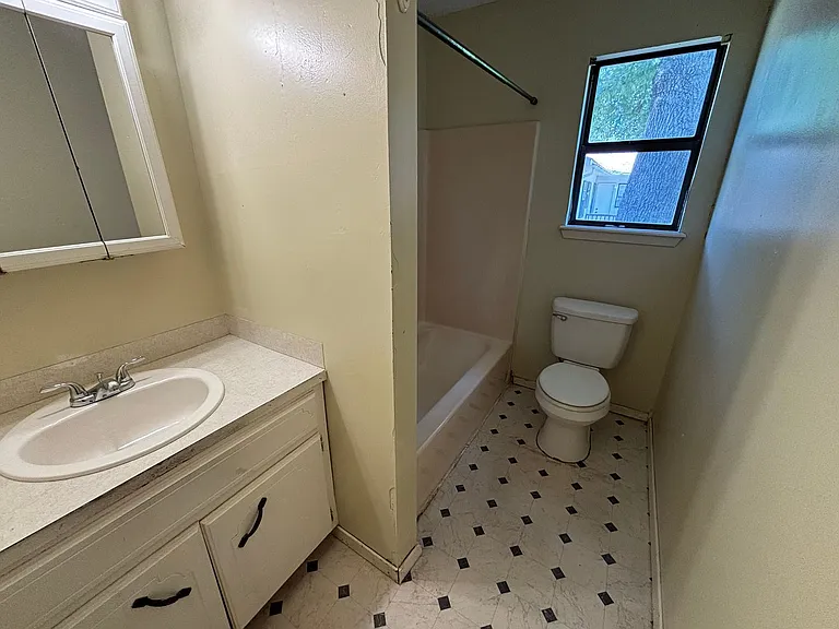 406 Joplin Pl — Photo 7