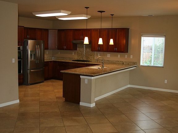 3rd image of 12606 Willowdale Dr