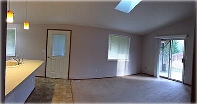 5th image of 4424 31st Ave NE