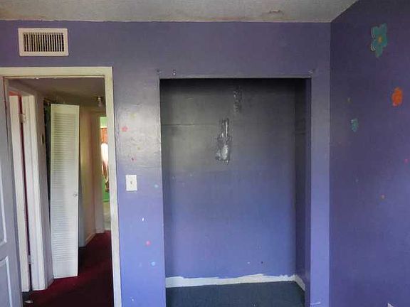 5th image of 608 NW 179th St #608