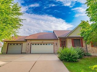 725 Herndon Dr, Madison, WI 53718