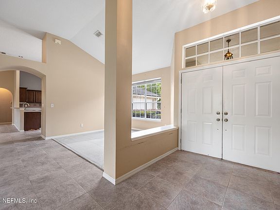 4th image of 13839 HOLLOW LOG Court