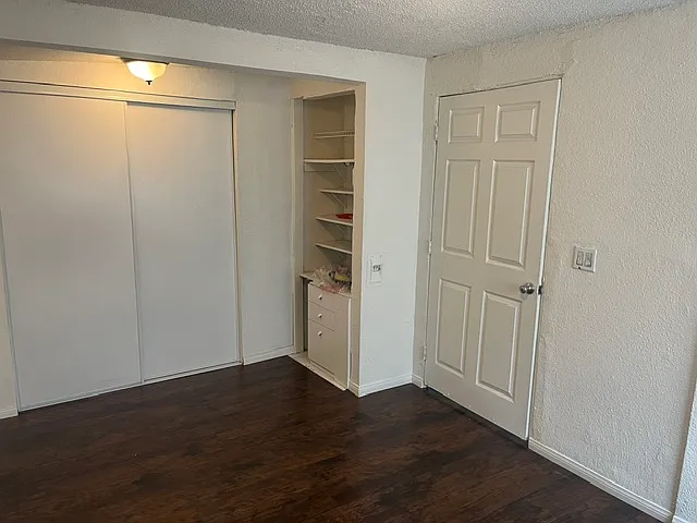 763 W Avenue L #11 — Photo 8