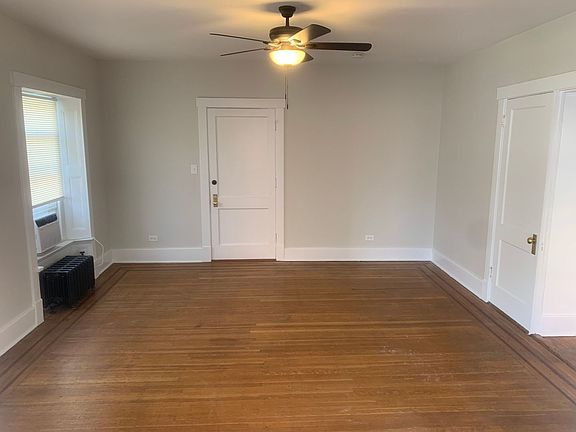 3rd image of 408 W Ormsby Ave #4
