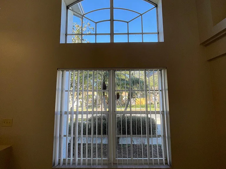 9303 Rockrose Dr — Photo 18