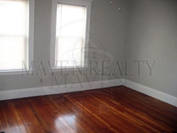 5th image of 56 Bristol Rd #1