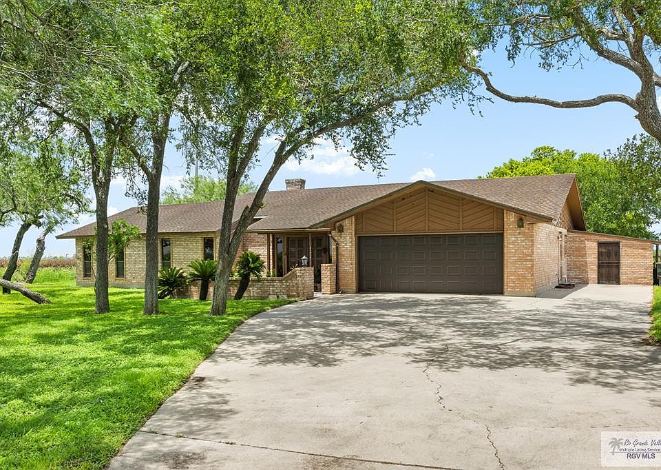 21816 Fm 507 Harlingen Tx 78550 Mls 29729315 Zillow [ 682 x 960 Pixel ]