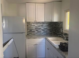 205 2nd St #1, Milford, NE 68405