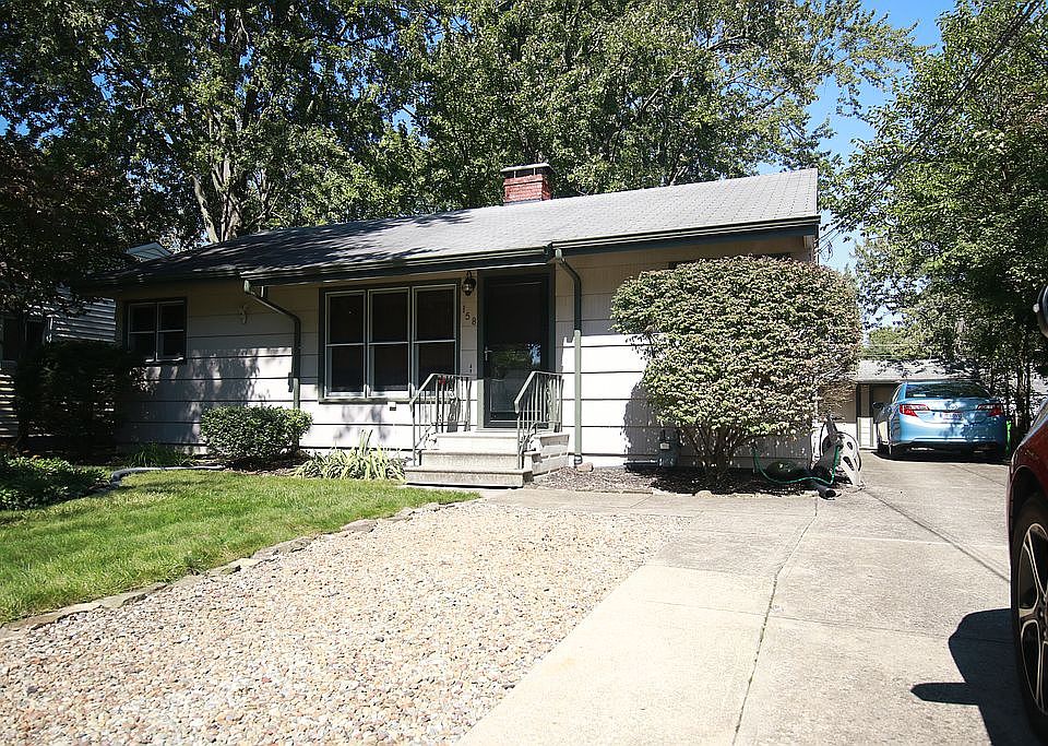 1st image of 158 Wyleswood Dr