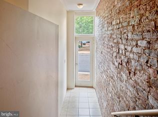 401 E Main St #B, Front Royal, VA 22630