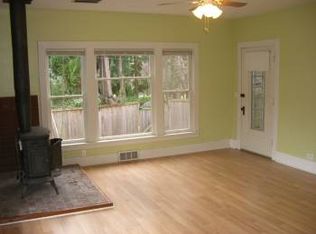 9702 NE 5th St UNIT B, Bellevue, WA 98004