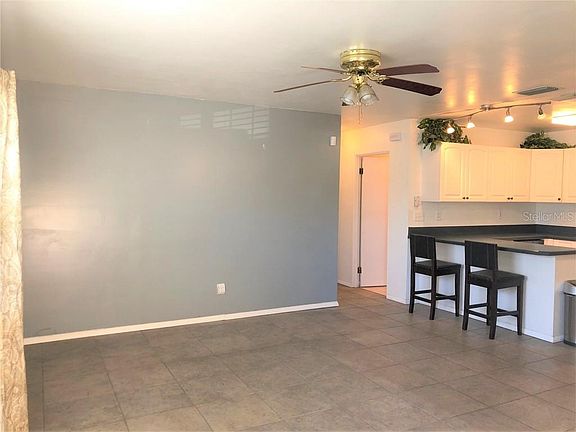 4th image of 37811 Crystal Way