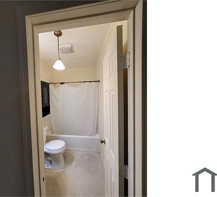 2nd image of 5333 Hyde St #770