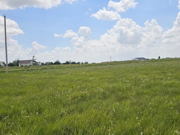 0 Leonas Sunset Dr, Mount Hope, KS 67108