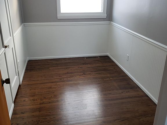 5th image of 7057 Binney St