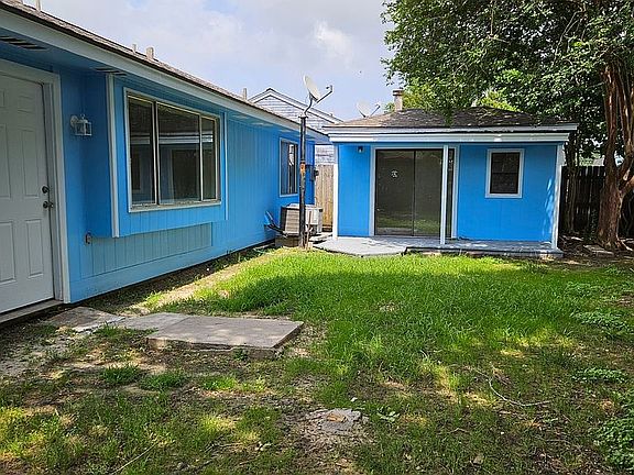 5th image of 1114 Willow Creek Dr
