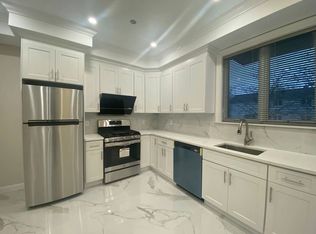 246-03 61st Ave #1, Little Neck, NY