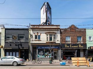 926 College St, Toronto, ON M6H 1A4