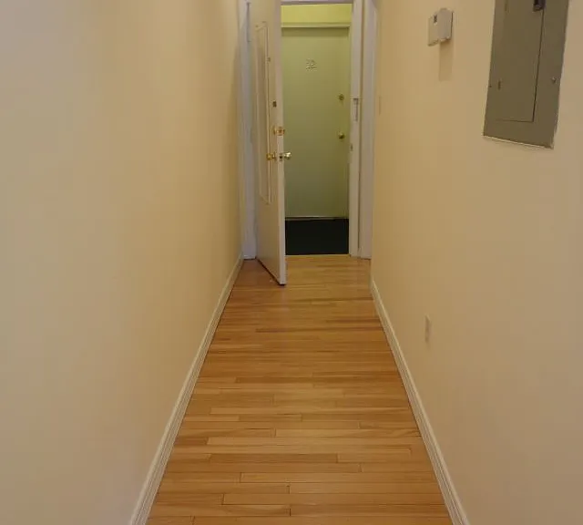 214 Market St #2R — Photo 11