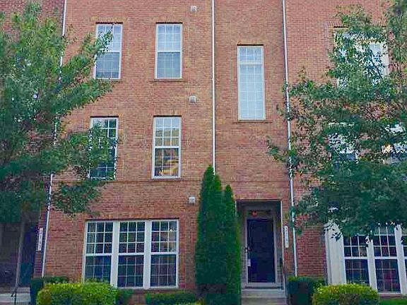 2nd image of 2167 Abbottsbury Way