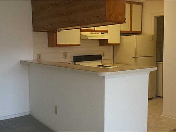 4th image of 3955 Palomino Dr APT 203