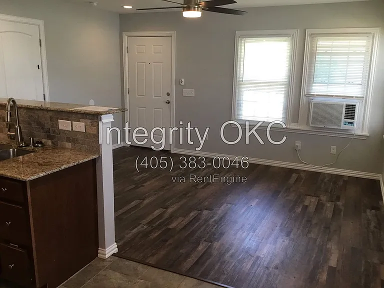 305 Babb Dr — Photo 6