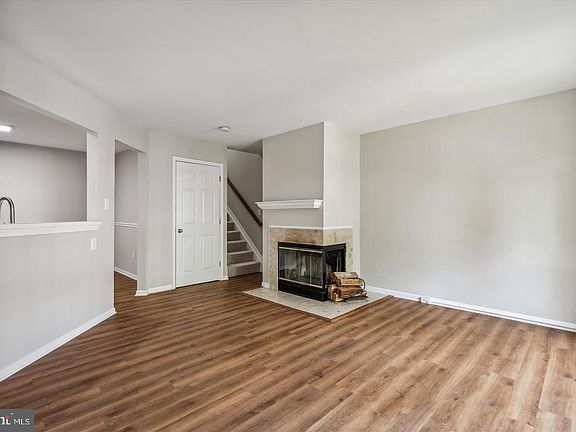 4th image of 8303 Duck Hawk Way #66