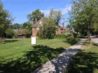 3606 Lytle Rd, Shaker Heights, OH 44122