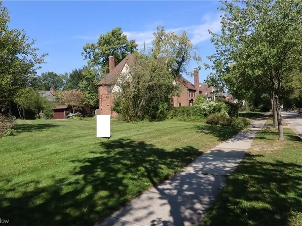 3606 Lytle Rd, Shaker Heights, OH 44122