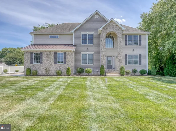 1 Rodric Dr, Dover, DE 19901