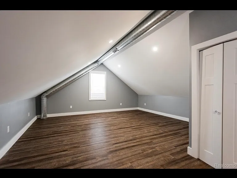 3714 23rd St #B — Photo 11