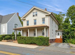 411 Coram Ave, Shelton, CT 06484