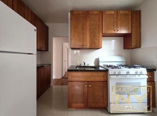 64-41 Saunders St #4111, Rego Park, NY 11374