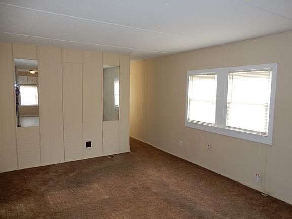 4th image of 124 Camp Ave Lot 4