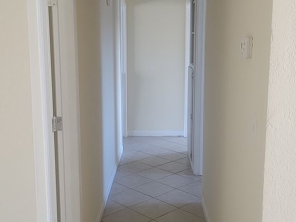 5th image of 4617 Stacey Ave