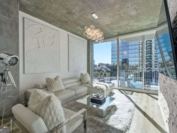 400 W Peachtree St NW Unit 705, Atlanta, GA 30308