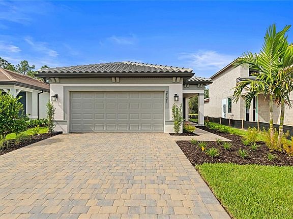 3rd image of 2121 Seville LN