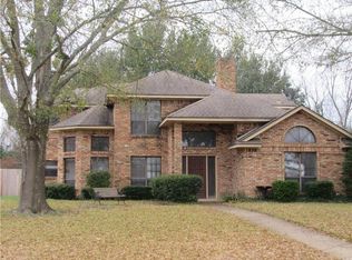412 Estate Ln, Terrell, TX 75161